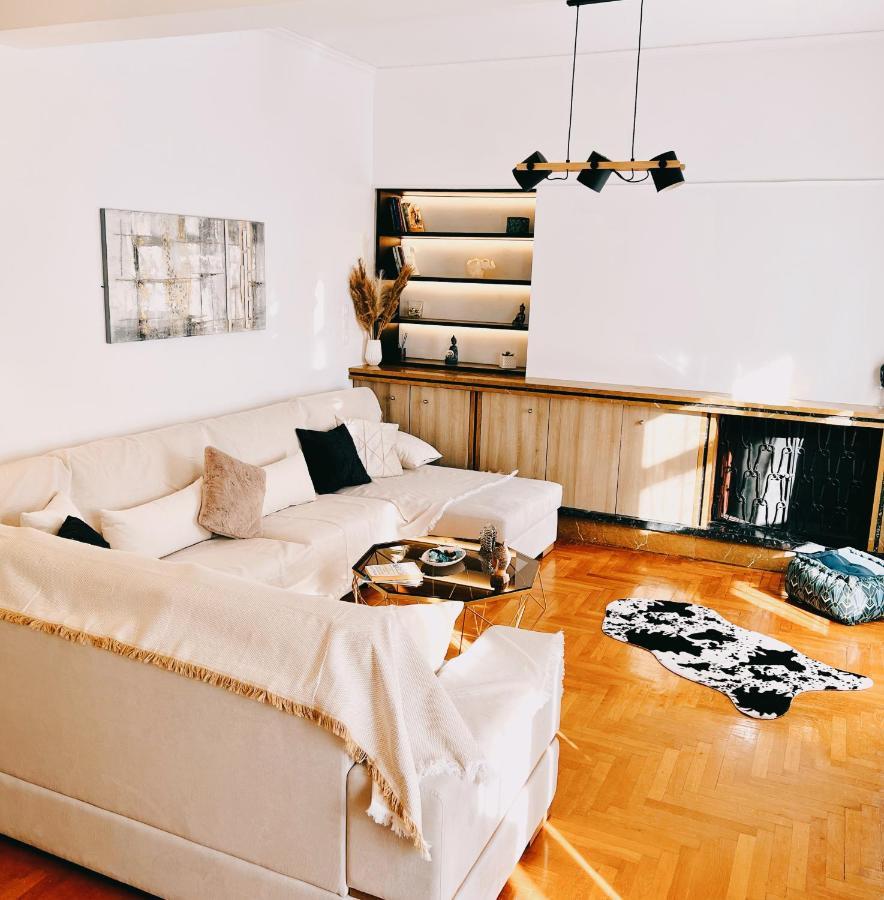 Seaside Apartment In Flisvos Marina Athen Eksteriør billede